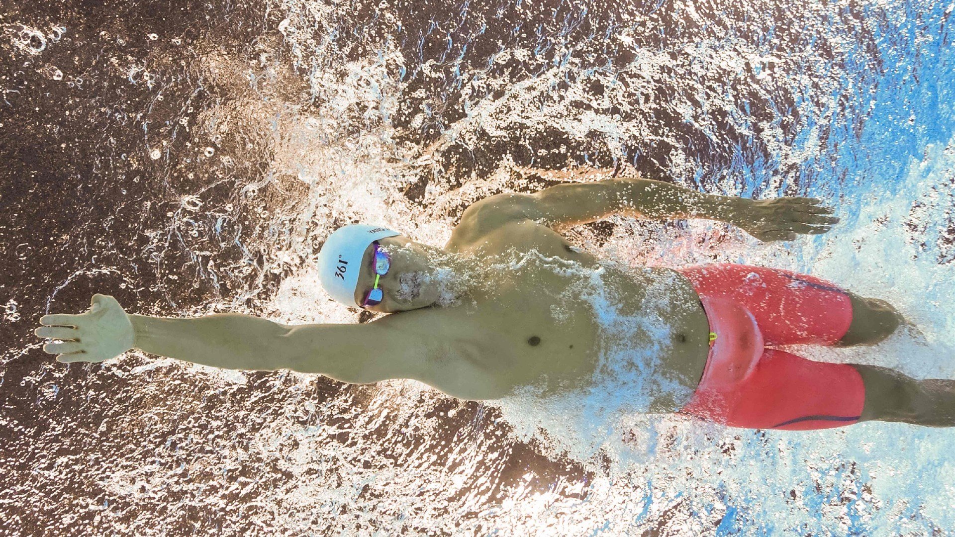 电竞行业的社会责任:如何回馈社会,传递正能量,电竞及其产业的认知